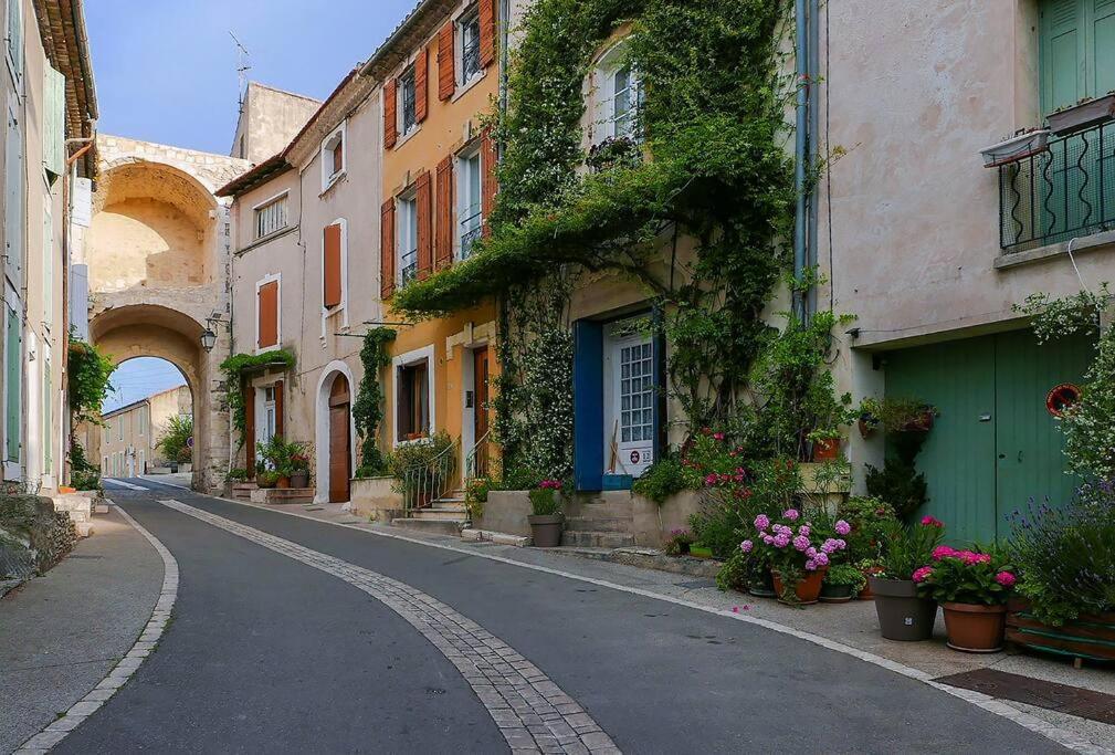 La Begude Des Alpilles Panzió Orgon Kültér fotó